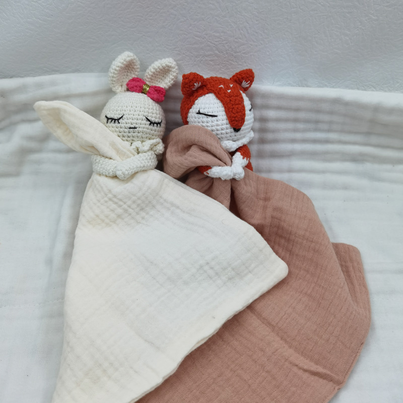 الطفل مهديء استرضاء منشفة مريل - مراجعة Baby Teethers وسعره