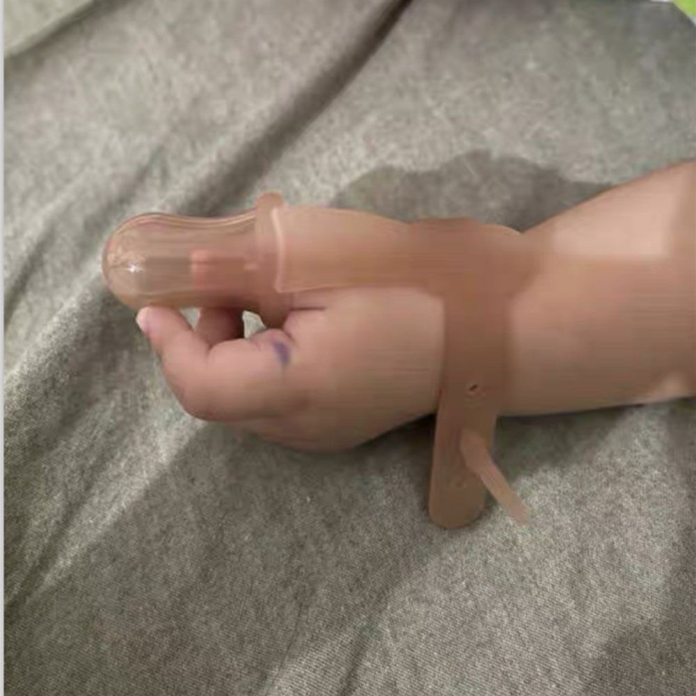 تقويم الأسنان سيليكون عضاضة لد - مراجعة Teething Mitten Baby وسعره
