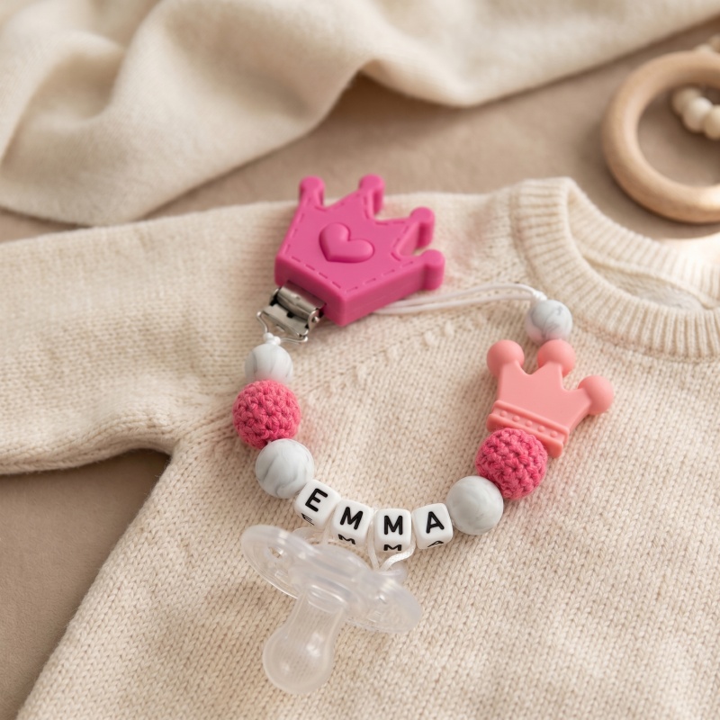 مشبك لهاية أطفال مخصص بالاسم،  - مراجعة Baby Teethers وسعره